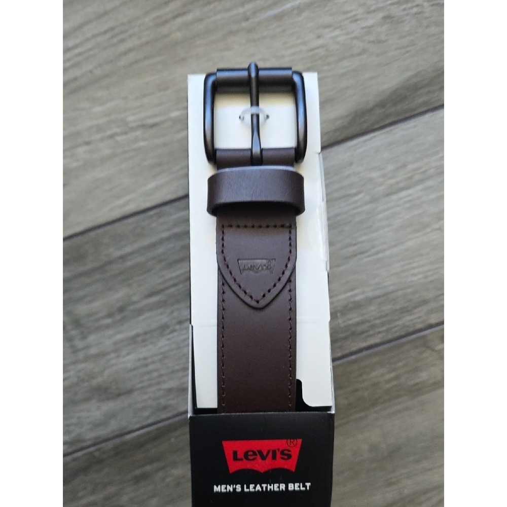 Levi's Men's Dark Brown Leather Belt with Matte Black Buckle (LARGE: 38-40)